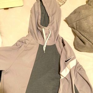 Nine therma hoodie size small